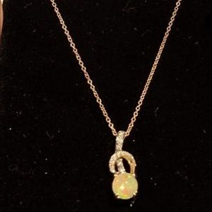 Le vian necklace